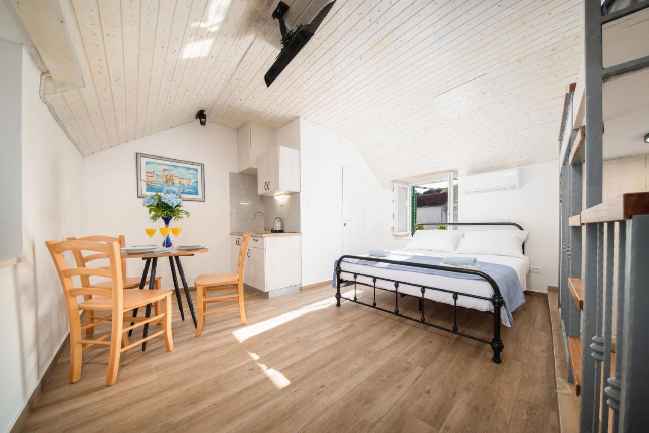 Apartments Jerolim Сплит Экстерьер фото